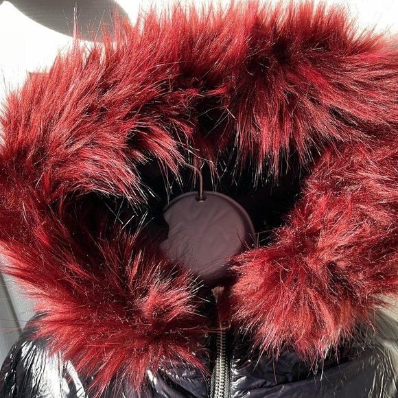 Forever 21 Plus Size Puffer Coat With A Burgundy Fur Hoodie | Brand New | 0X - Picture 7 of 14